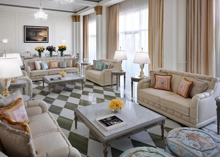  Palazzo Versace Dubai
