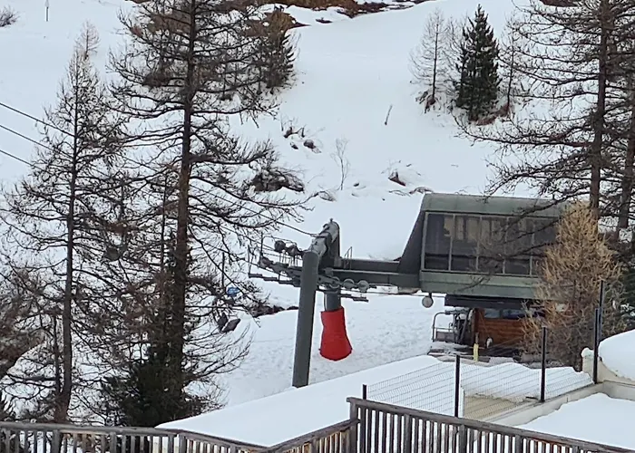Appt Le Hameau Des Rennes 4 étoiles Pieds des pistes Piscine Intérieure Extérieure