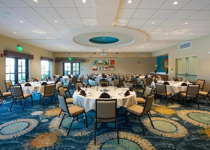 Resort: Hyatt House Naples 5Th Avenue