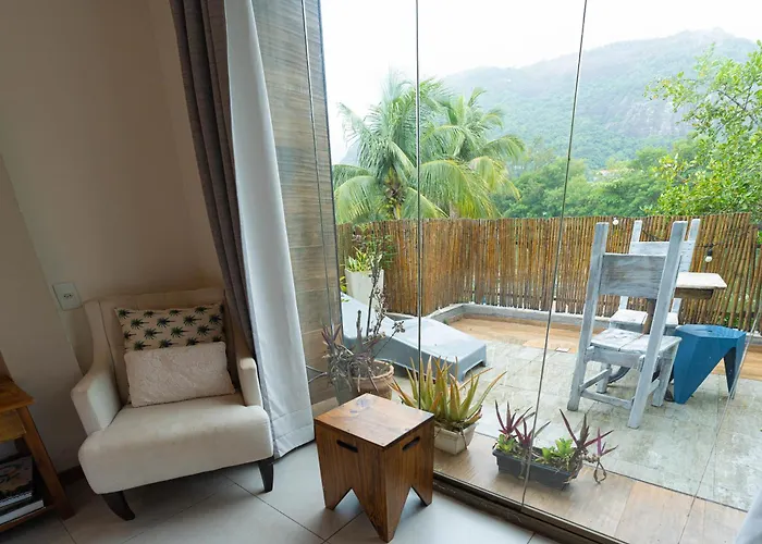 Alojamento com o café da manhã Apenas: Casanova Residence - Barra Da Tijuca Na Ilha Da Gigoia