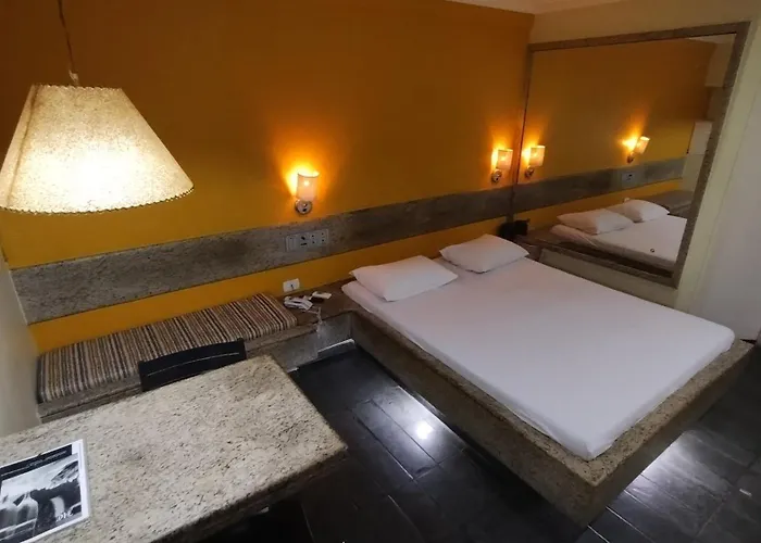 Hotel com jacuzzi: Hotel Colonial (Adults Only)