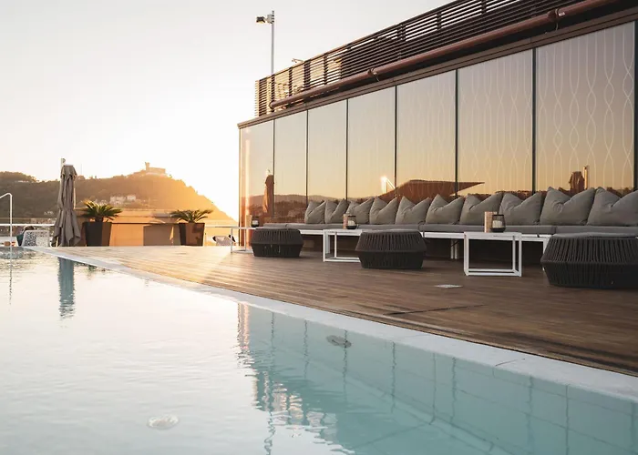 Hotel familiar: Lasala Plaza Hotel - Adults Only
