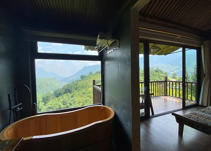 Chapa Ecolodge