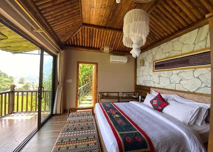 Chapa Ecolodge