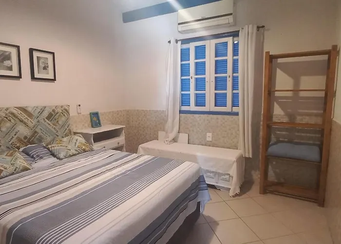 Casa a 50m praia da Pinheira configuravel de 1 ate 8 pessoas