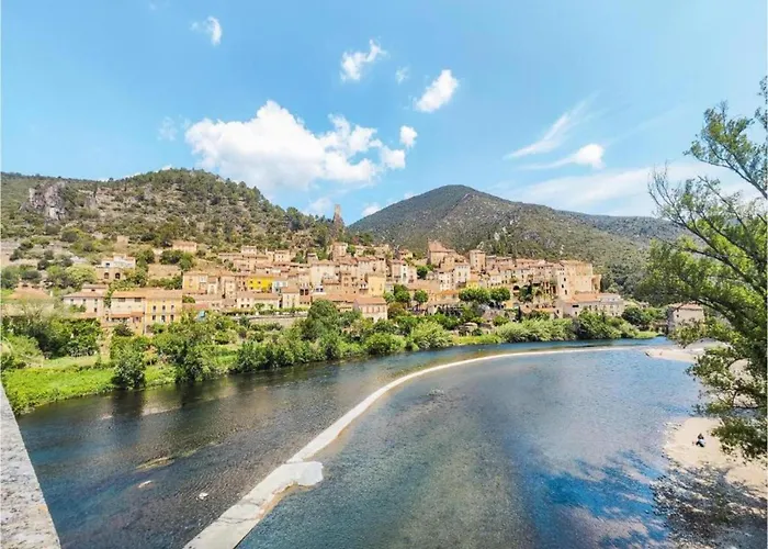 Roquebrun Villa With Pool
