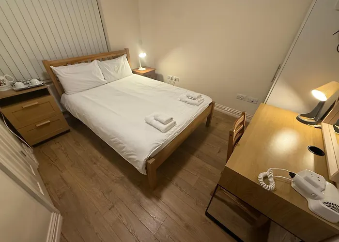 Guest house: Chatsworth Guest House