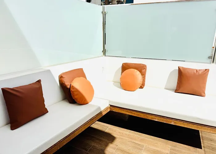  Lantia Rooftop House
