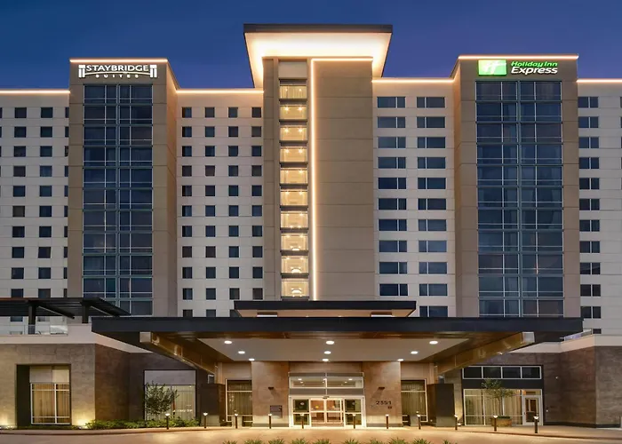 Hotels with pool Holiday Inn Express - Houston - Galleria Area By Ihg