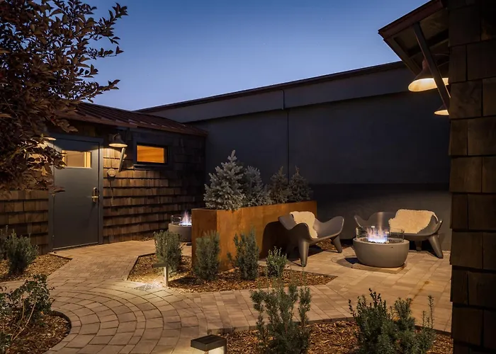 High Country Motor Lodge - Near Nau And Downtown