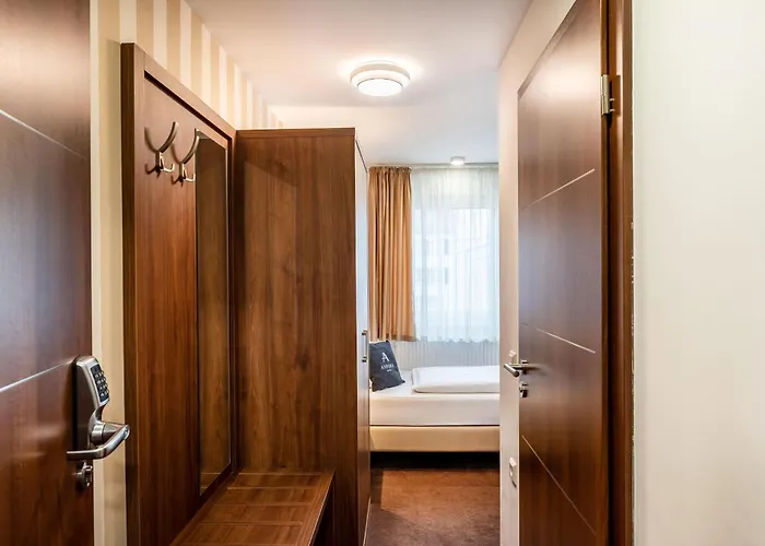 Hotel Am Aspire Castillo Reutlingen, Trademark Collection By Wyndham