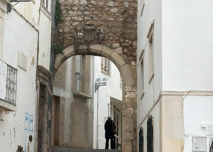 Arcada House