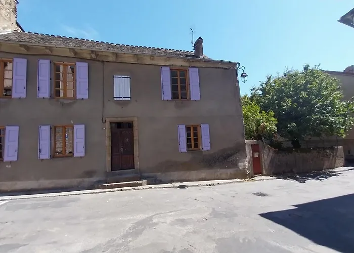 Grande Maison Jardin Cours centre Ville Florac