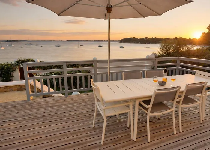 Villa Ty Marie Ile aux Moines sur la plage vue mer à 180 dégrés