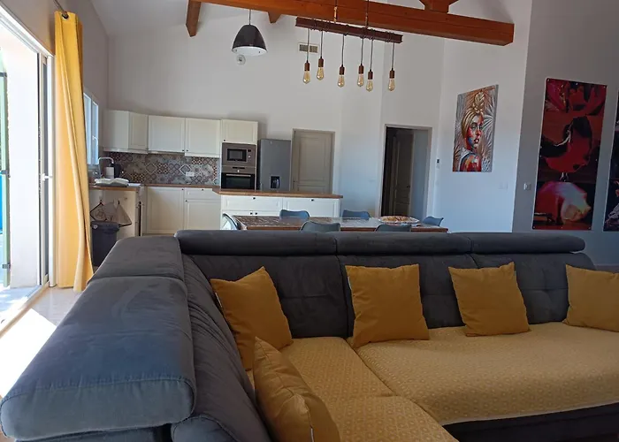 agréable villa au calme avec vue