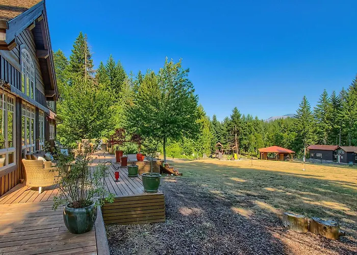 Maple Hill Lodge