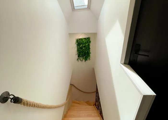 Cosy Gîte à Azay-le-Rideau avec Wifi, Clim, tout inclus, idéal pour 2 adultes et 2 enfants, proche châteaux - FR-1-381-567