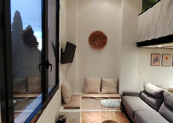 35M2, Luminous Loft Close To The Beach