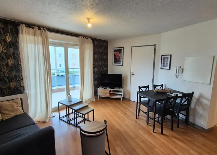 Appartement Avec Parking Prive