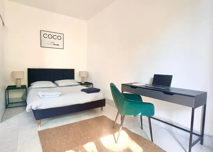 Apartments Gustave - Charming Eiffel Tower