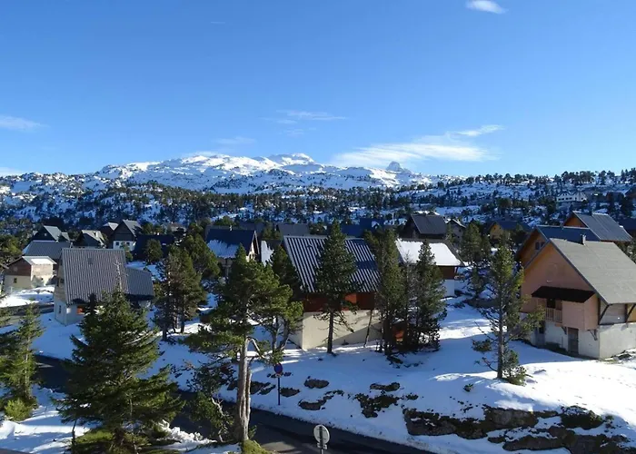 Appartement cosy 6 pers, proche pistes, balcon, casier à skis, parking gratuit - FR-1-602-25