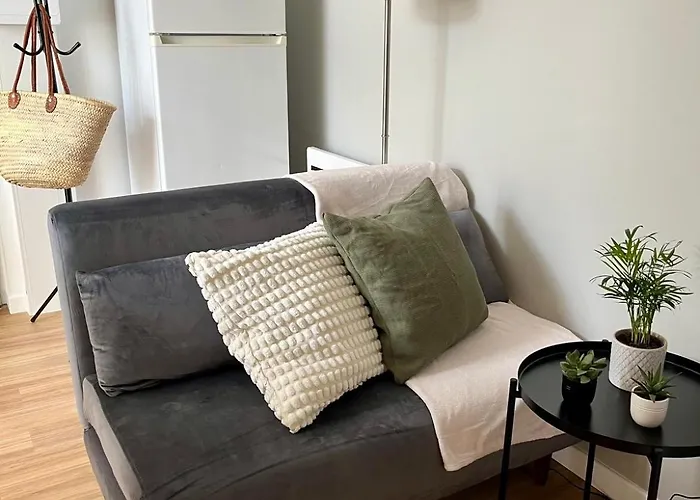 Charming Stay - Private Terrace - 20 Min Disney