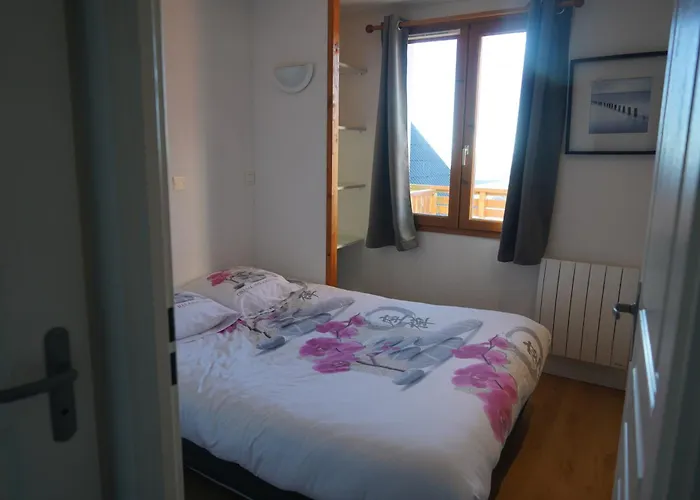 Apt les luges pour 4 à 6 pers vue vallée wifi