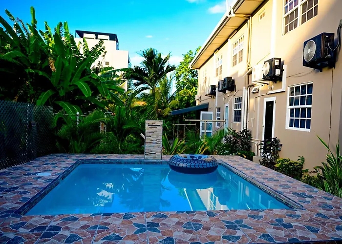 Cozy One Bedroom & Car Rental Apartment