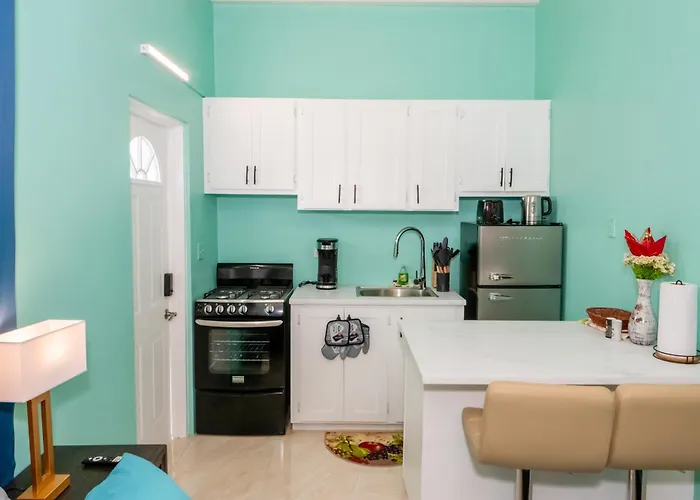 J & B Studio Apartment