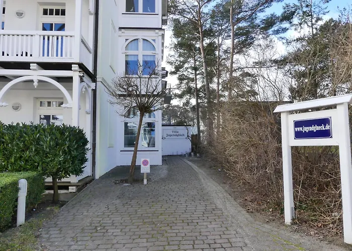strandnahe FeWo mit Terrasse, Villa Jugendglück, Binz