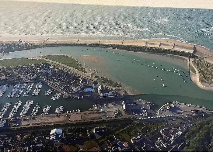 VILLA CATHY DUPLEX PLEIN SUD VUE PORT avec PISCINE INTERIEURE CHAUFFÉE