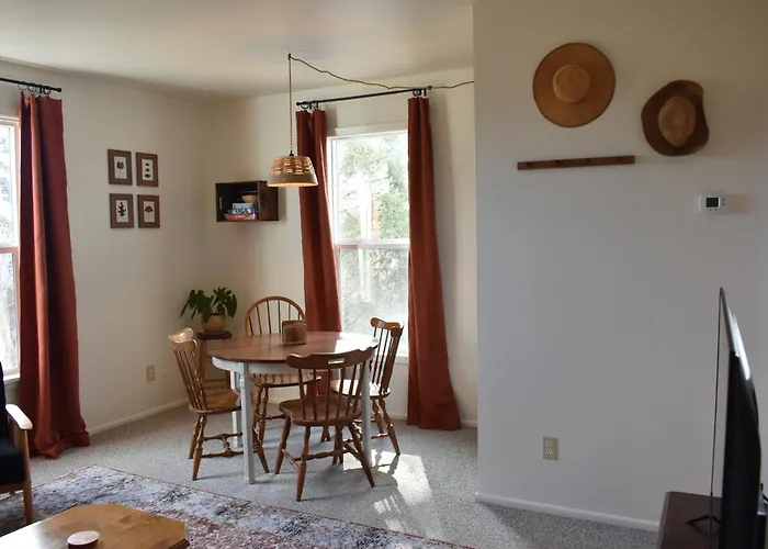 Wildflower Suites South
