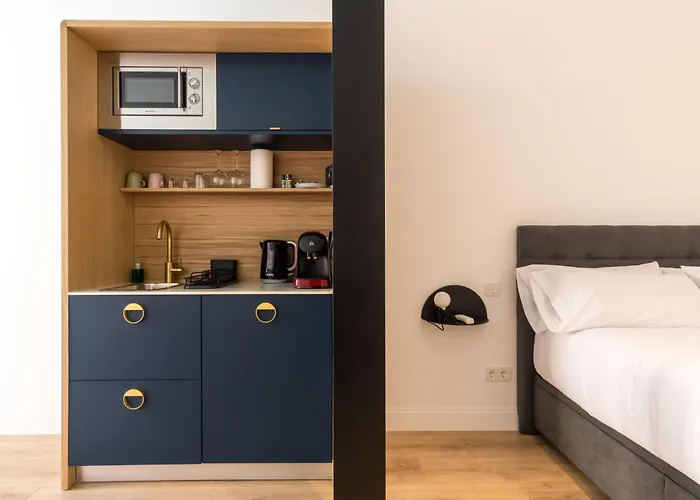 Modern Bright- Studio -Chueca