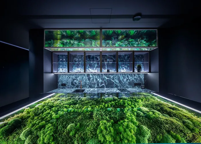 Apartamenty Sky Tower Z Jakuzzi Przy Oknie By Bqqk