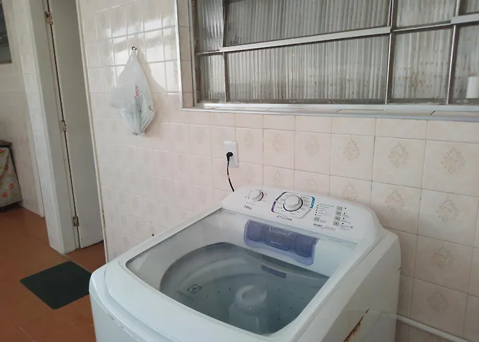 Apartamento Gonzaga Santos