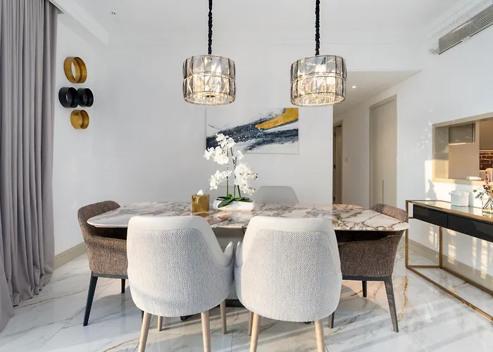 Westminster Boulevard Point