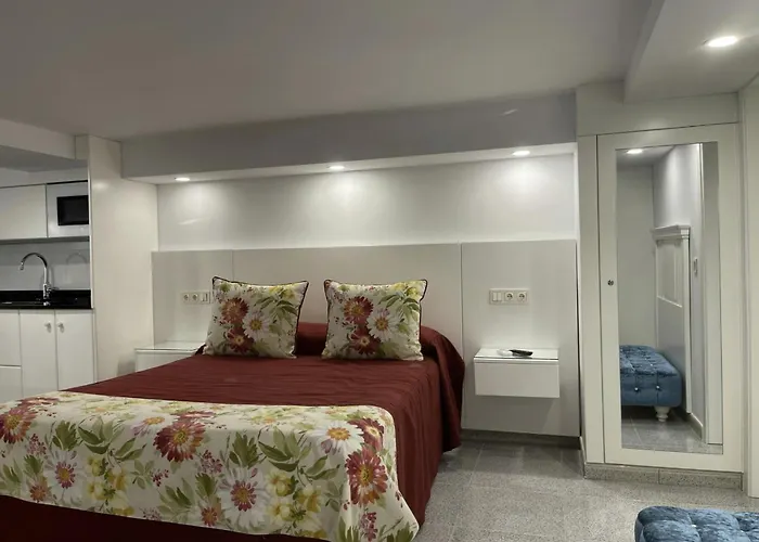 EmyCanarias Holiday Homes Vecindario