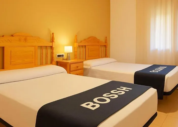 Hostal Valdepeñas by Bossh Hotels