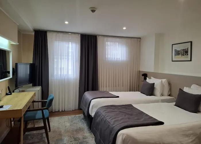 Hotel Astra