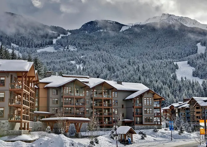 Pet Friendly hotel: Evolution Whistler, By Lodging Ovations