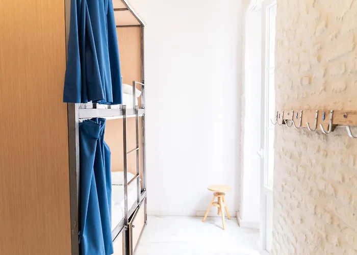 Lodge: The Nomad Hostel&Pension