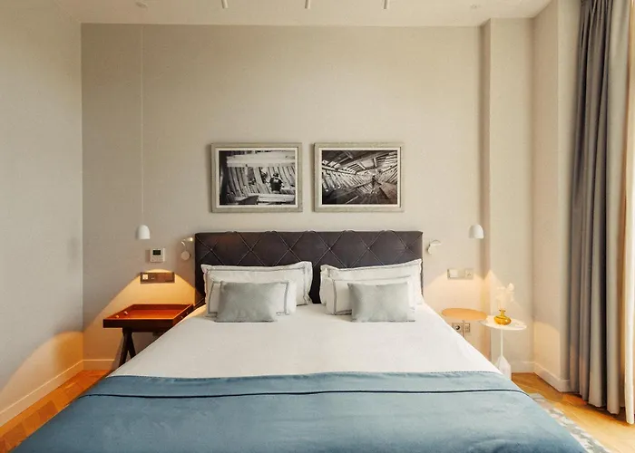 Hotel familiar: Lasala Plaza Hotel - Adults Only
