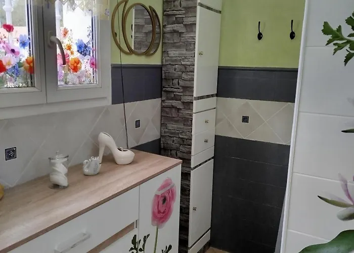 ICI et MAINTENANT Chambres chez l'Habitant