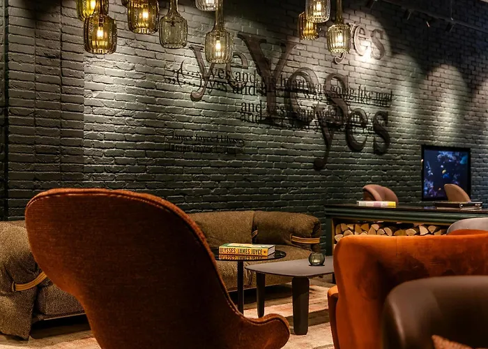 Trip to College Motel One Dublin