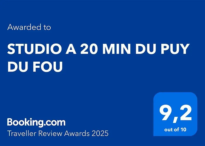 Studio A 20 Min Du Puy Du Fou