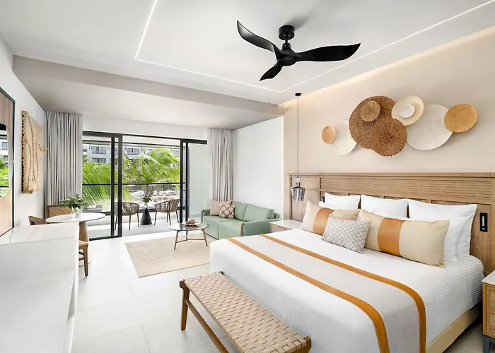 Boutique hotel only: Secrets Tides Punta Cana