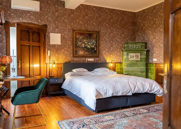 Kinderhotel Gaestehaus Schloss Janson