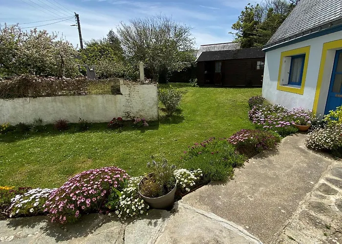 Maison ancienne charmante avec jardin, proche du port de Groix - FR-1-813-8