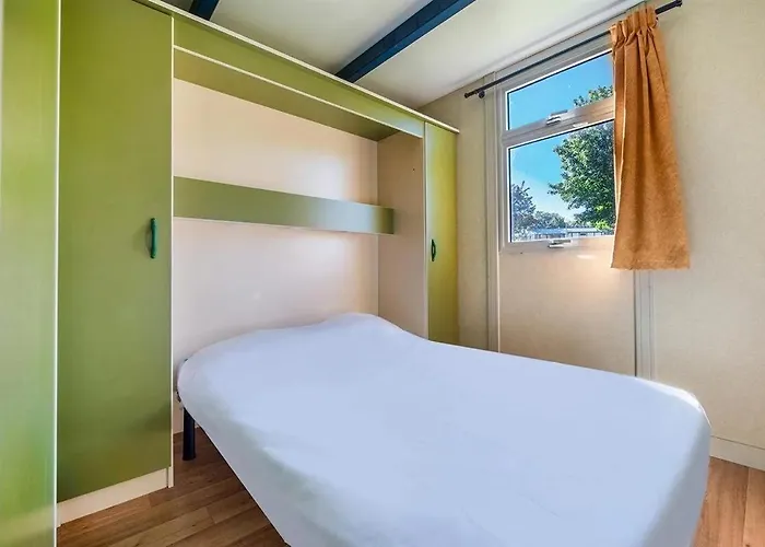 Chalet 2 étoiles - Piscine - ccab0ii