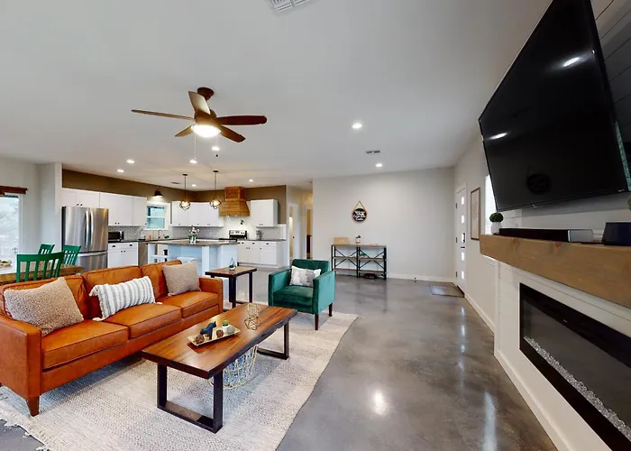 Secluded Home With Firepit, Gas Grill, Central Ac, Game Room, W/D